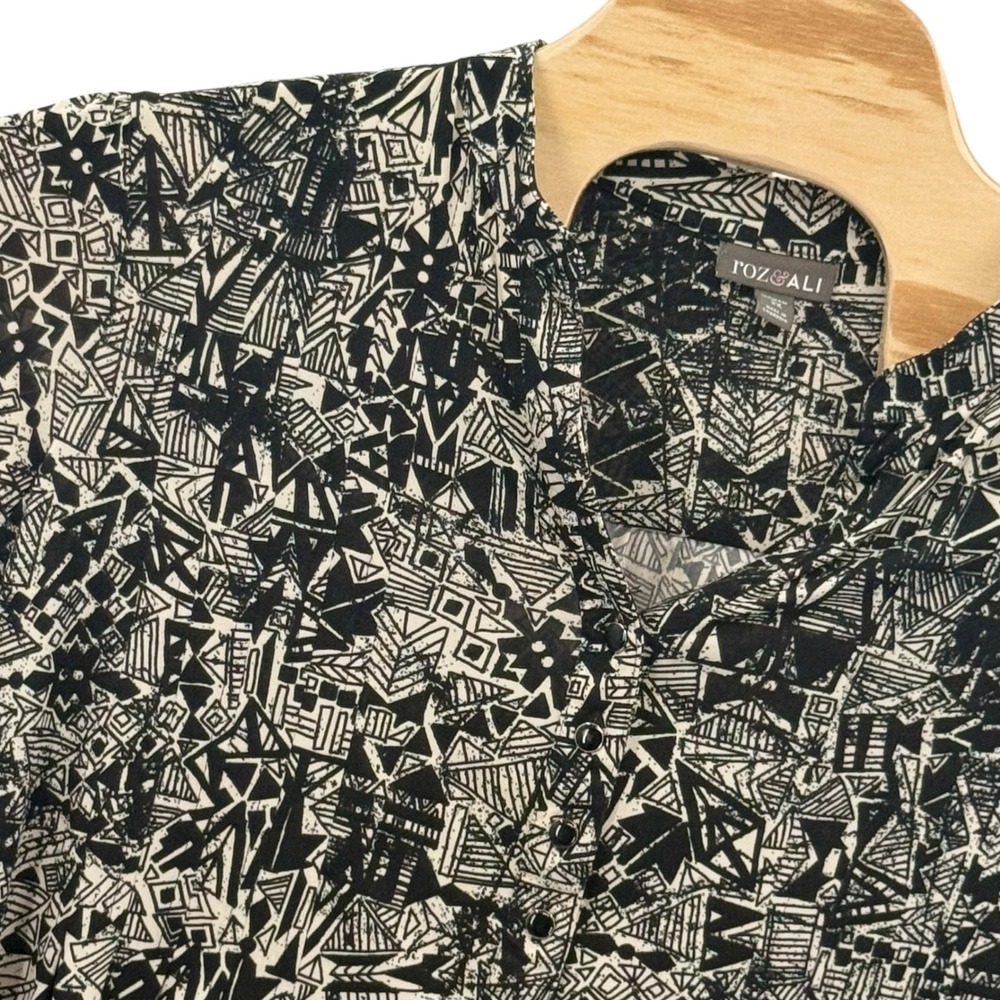Roz & Ali Tunic‎ Top Abstract Print 3/4 Sleeve Blouse Black White 2X boho chic